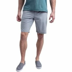 Travis Mathew Beck Shorts -Golf Clubs Shop travis mathew beck short light grey 01 66965.1632513504