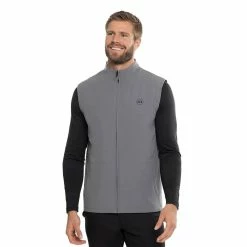 Travis Mathew Heater Vest 18 Travis Mathew Heater Vest -Golf Clubs Shop travis mathew heater vest quiet shade 01 35289.1671652750